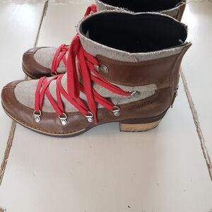 Merrell Tan and Red Ankle Booties